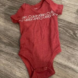 ♦️5 for $15♦️ 0-3 boys baby Calvin Klein onesie bodysuit shirt sleeve